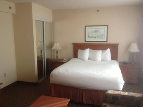 Hotel Chrome Montreal Centre-Ville — photo 8
