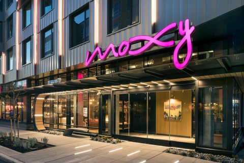 MOXY Seattle Downtown — photo 4