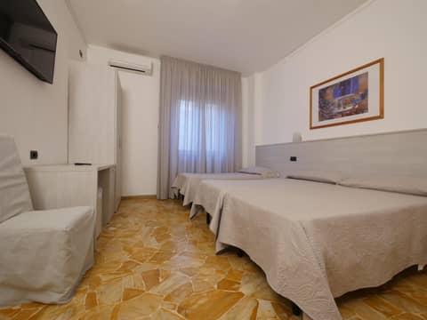 Hotel Careggi — hotel room