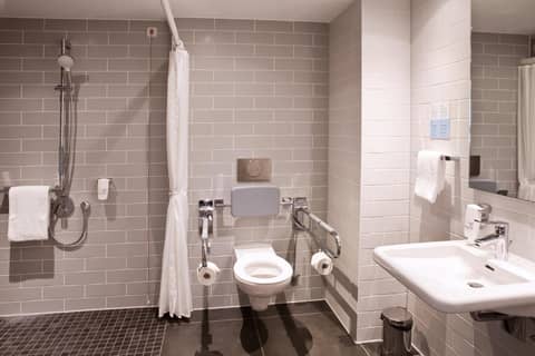Holiday Inn Express Munich - Olympiapark by IHG — photo 2
