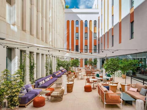 Ibis Styles Sevilla City Santa Justa — balance & terrace