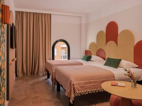 Ibis Styles Sevilla City Santa Justa — hotel room