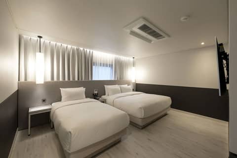 Yeonsan Hound Hotel — photo 8