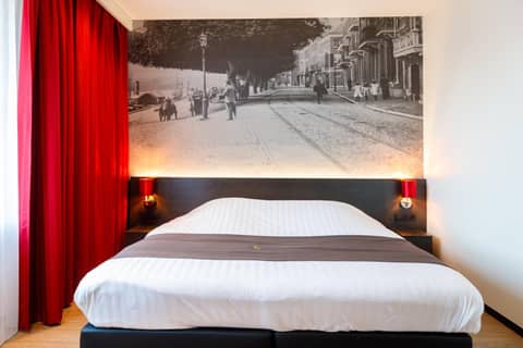 Bastion Hotel Amsterdam Amstel — hotel room