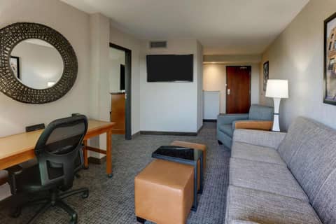 Drury Inn & Suites Phoenix Airport — photo 6