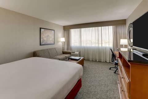 Drury Inn & Suites Phoenix Airport — photo 9
