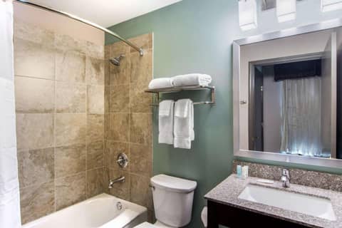Clarion Inn & Suites Atlanta Downtown — photo 5