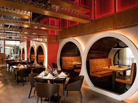 ibis Dubai One Central — dining