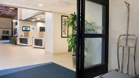 Holiday Inn Express Nashville Airport by IHG — photo 8