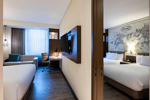 Courtyard by Marriott Bogota Airport — photo 8