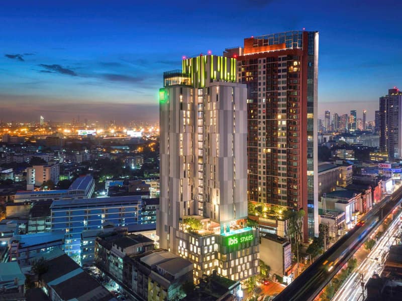 ibis Styles Bangkok Sukhumvit Phra Khanong — building