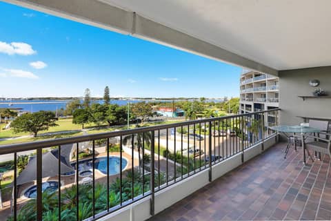 Palmerston Tower on Southport Broadwater — photo 9