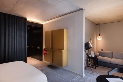 Aethos Hotel London Shoreditch — hotel room