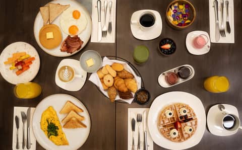 Hilton Garden Inn Bogota Airport — dining