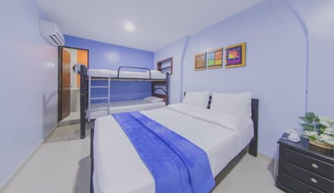 Azuán Suites Hotel By GEH Suites — hotel room