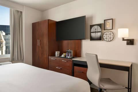 DoubleTree by Hilton New York Downtown — photo 2