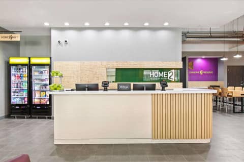 Home2 Suites By Hilton Phoenix Downtown — recepcion & lobby