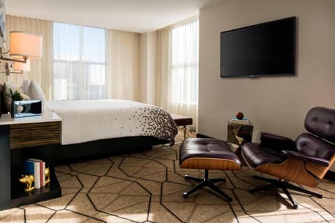 Renaissance Denver Downtown City Center Hotel — hotel room