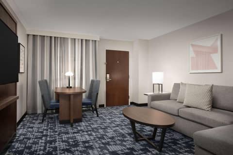 Embassy Suites by Hilton Dallas Near the Galleria — photo 5