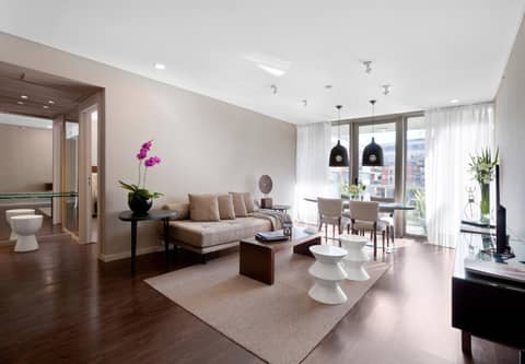 Hotel Madero Buenos Aires, WorldHotels Elite — hotel room