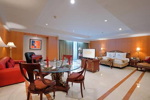 Sunlake Waterfront Resort & Convention — photo 8