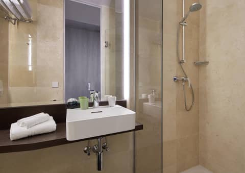 Living Hotel am Olympiapark — photo 2