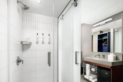 SpringHill Suites by Marriott New York Manhattan/Times Square South — photo 3
