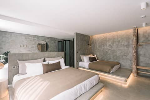 Glory Wabi Sabi Hotel 清迈古城荣耀侘寂酒店 — hotel room