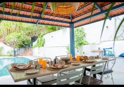 Aguada Anchorage - The Villa Resort Candolim — dining