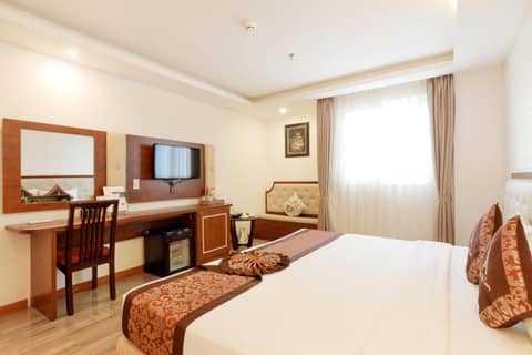 Paris Luxury Hotel & Apartment Nha Trang — photo 7