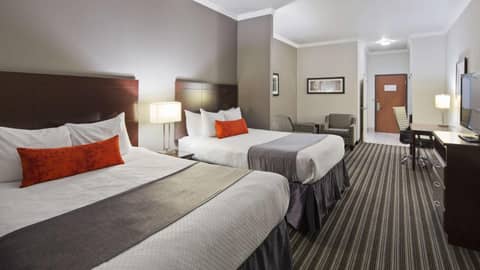 Best Western Plus Austin Airport Inn & Suites — hotel room