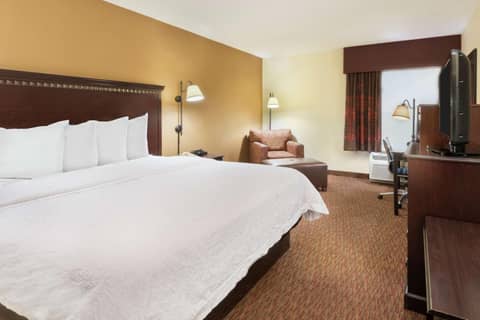 Hampton Inn Charlotte University Place — photo 3