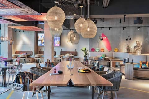 Moxy Hamburg City — photo 5