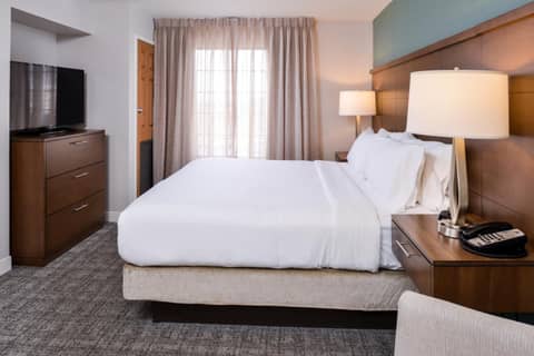 Staybridge Suites Indianapolis Downtown-Convention Center by IHG — photo 7