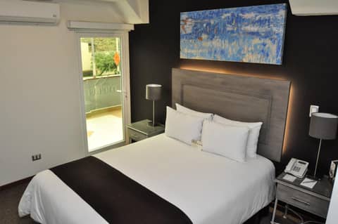 El Polo Hotel & Suites — photo 6