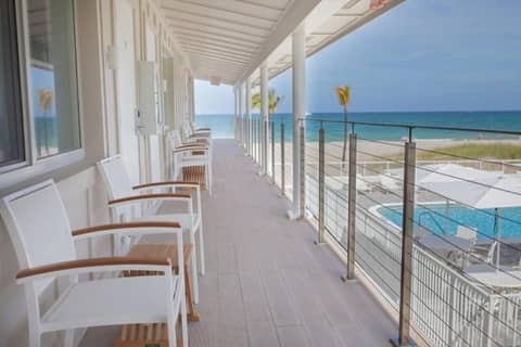 Tides Inn Hotel — balance & terrace