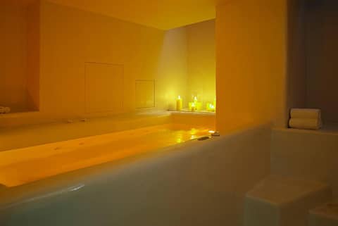 The Gem Society Hotel — photo 4