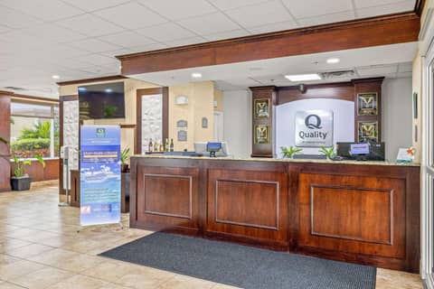 Quality Inn & Suites Tampa near Fairgrounds and Casino — photo 9