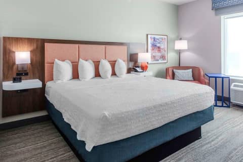 Hampton Inn & Suites Indianapolis West Speedway — photo 2