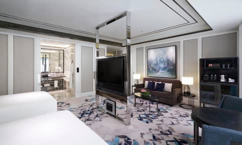 Hotel Okura Manila at Newport World Resorts — photo 9