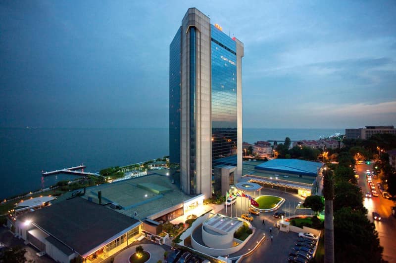 Renaissance Polat Istanbul Hotel — building