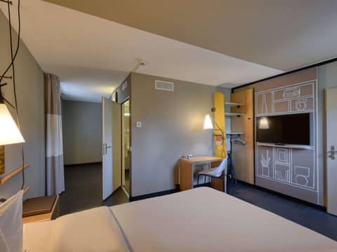 ibis Zürich City West — photo 4