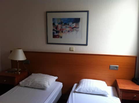 Delta Hotel City Center — photo 8