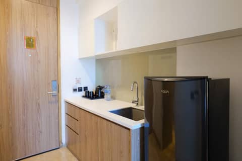 Azana Suites Hotel Antasari — photo 4