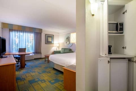 La Quinta by Wyndham Charlotte Airport South — photo 4