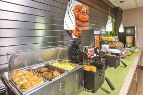 La Quinta Inn by Wyndham Austin North — photo 8
