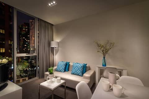 Milano Serviced Apartments — hotel room