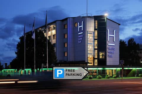 Hestia Hotel Susi — parking