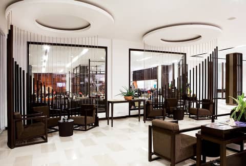 Signature Pattaya Hotel — recepcion & lobby