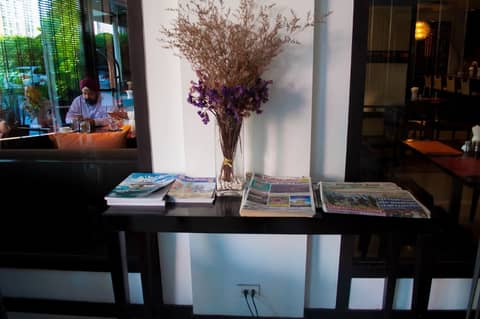 Signature Pattaya Hotel — recepcion & lobby